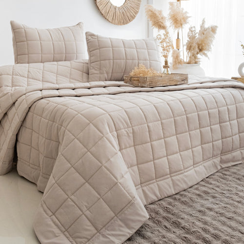 Alora Çift Kişilik Yatak Örtüsü Takımı - Ekru