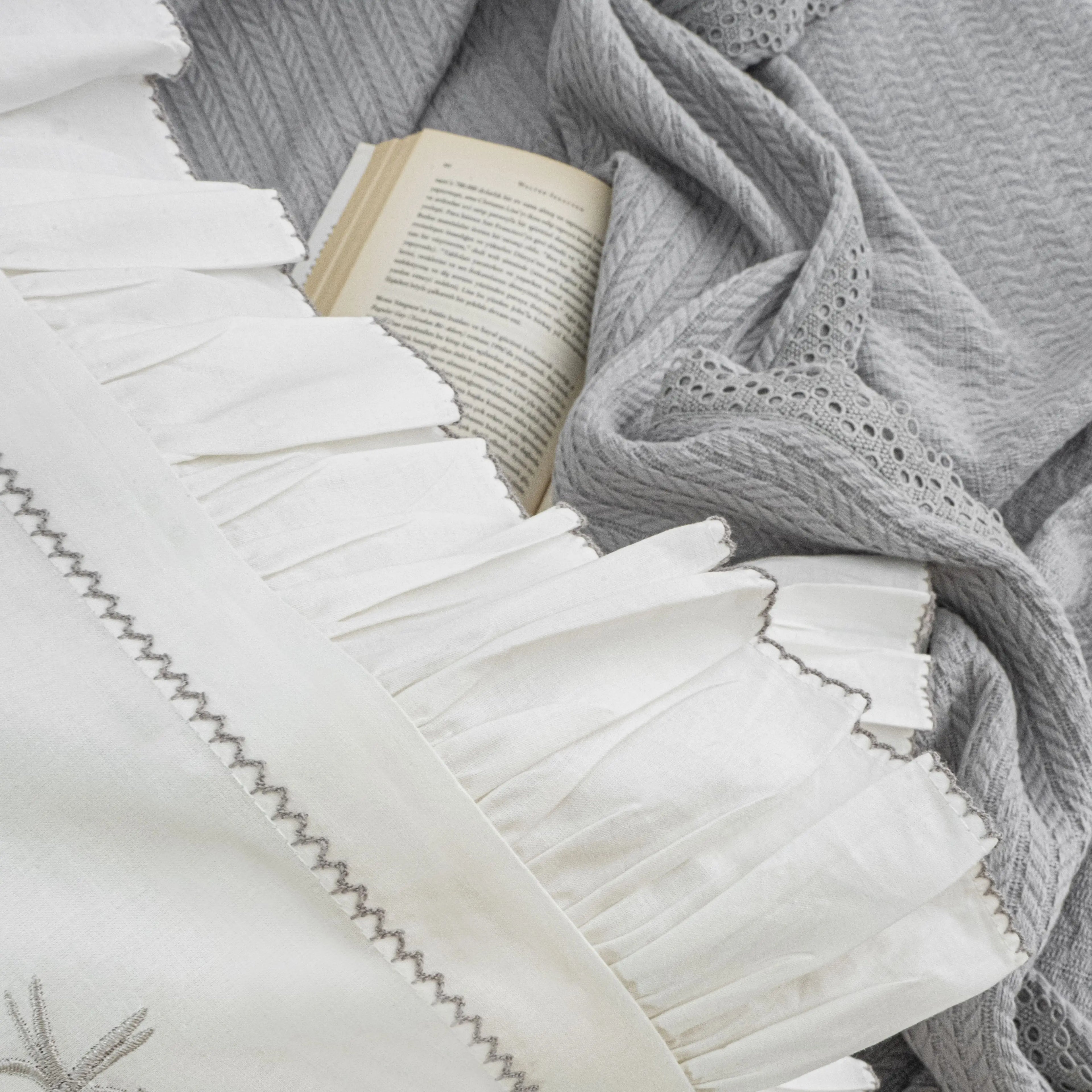 Nancy 4 Parça Pike Takımı / Gri