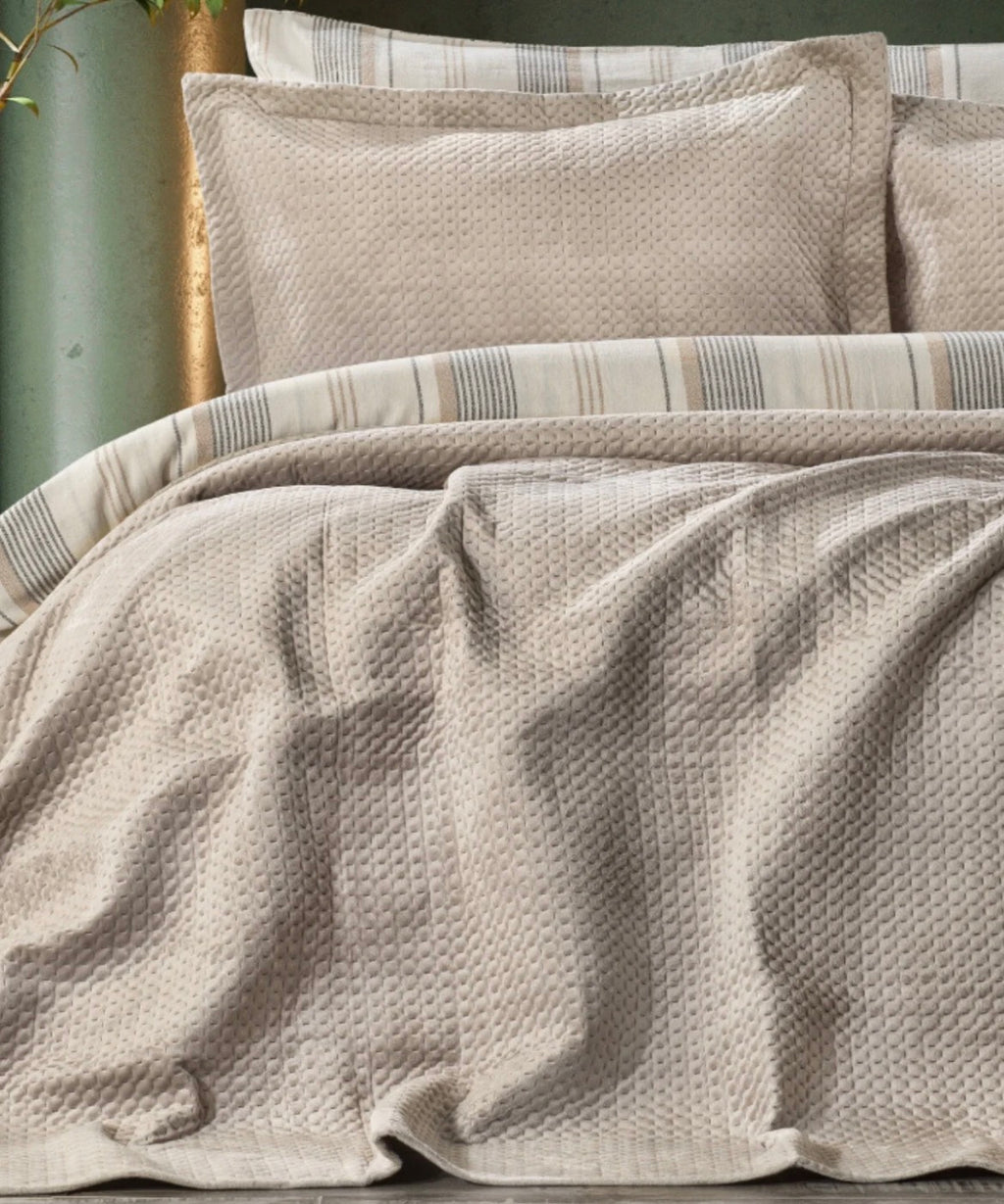 Scala Çift Kişilik Yatak Örtüsü - Bej