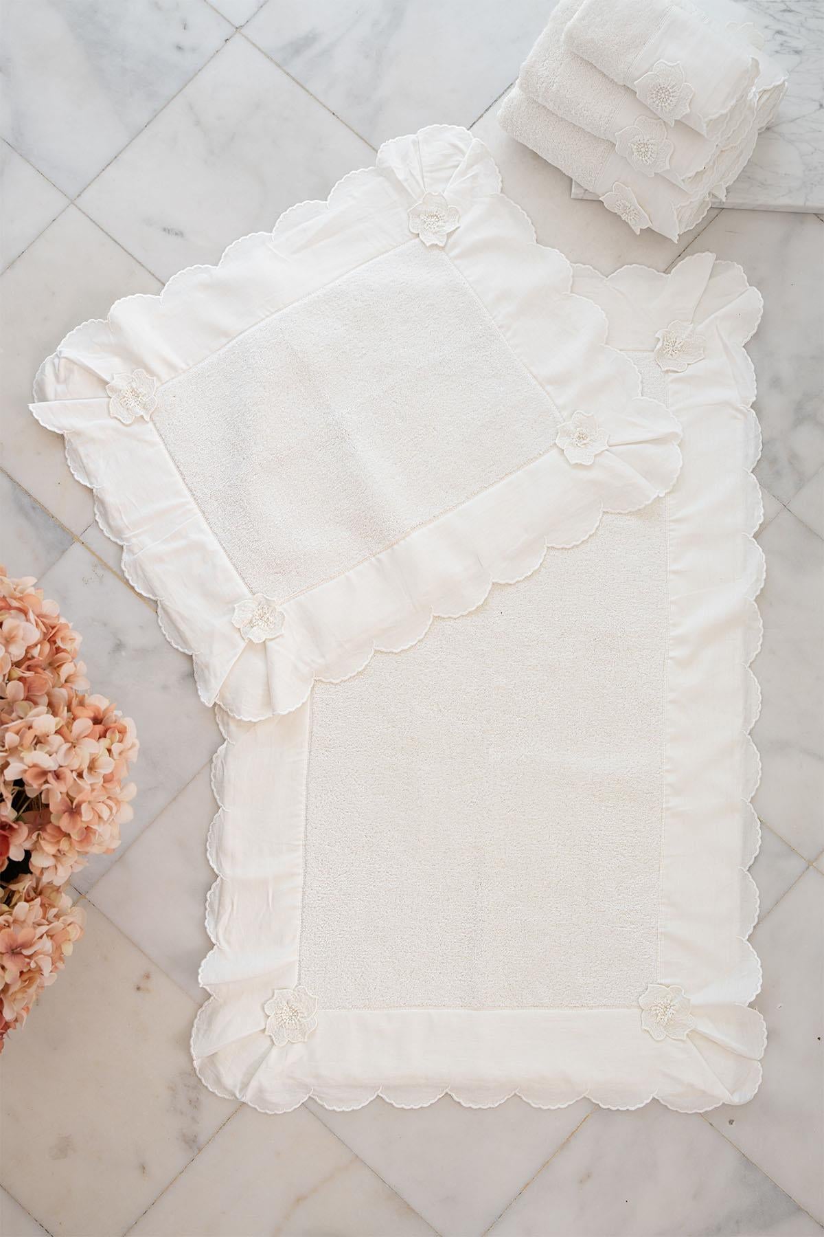 Hanzade Çiçek İşlemeli 2'li Paspas Set (60 x 100 cm