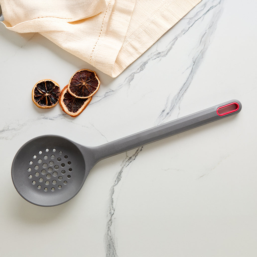 Azaklar Çeyiz - Aryıldız Silikon Kevgir 34 cm