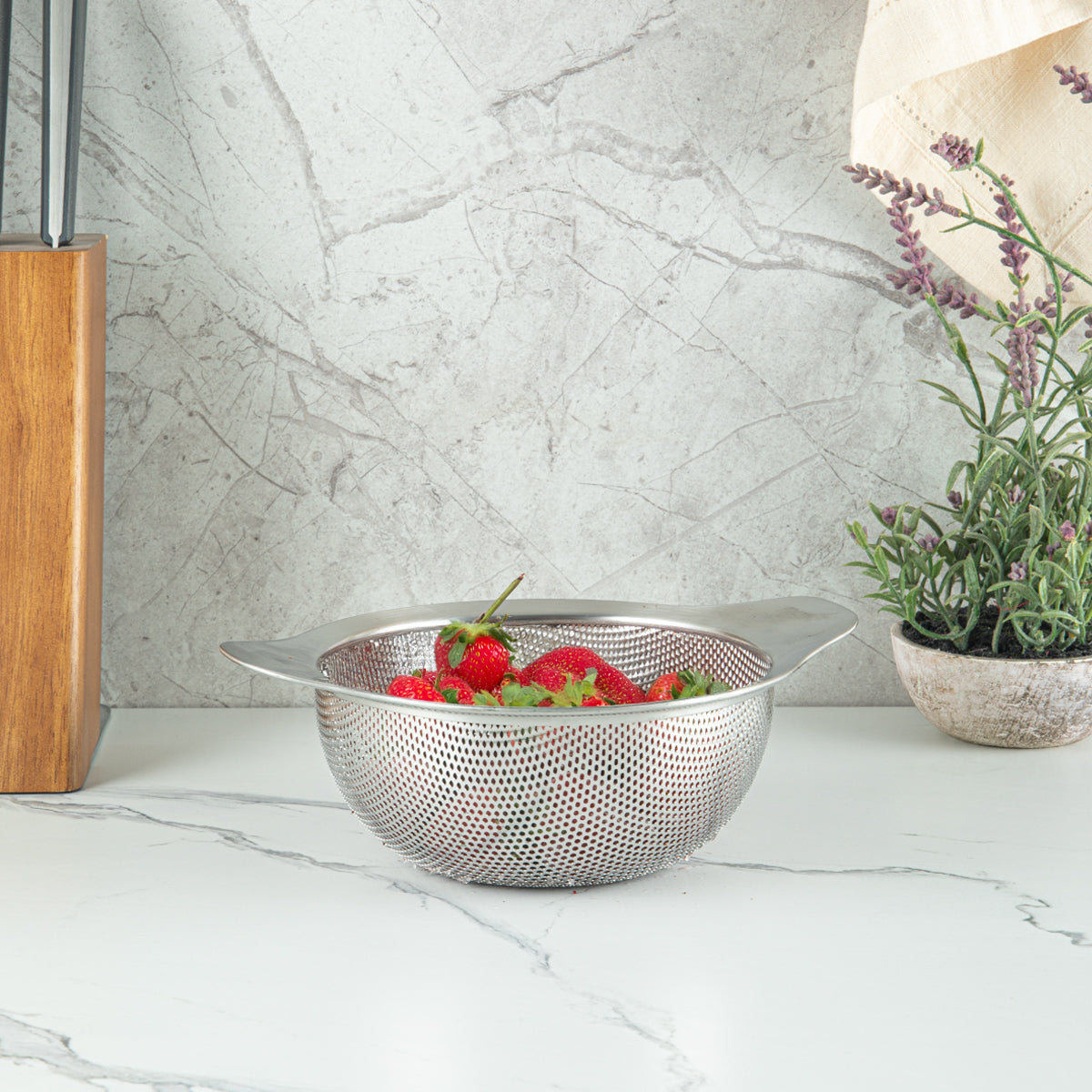 Kulplu Süzgeç 18 cm