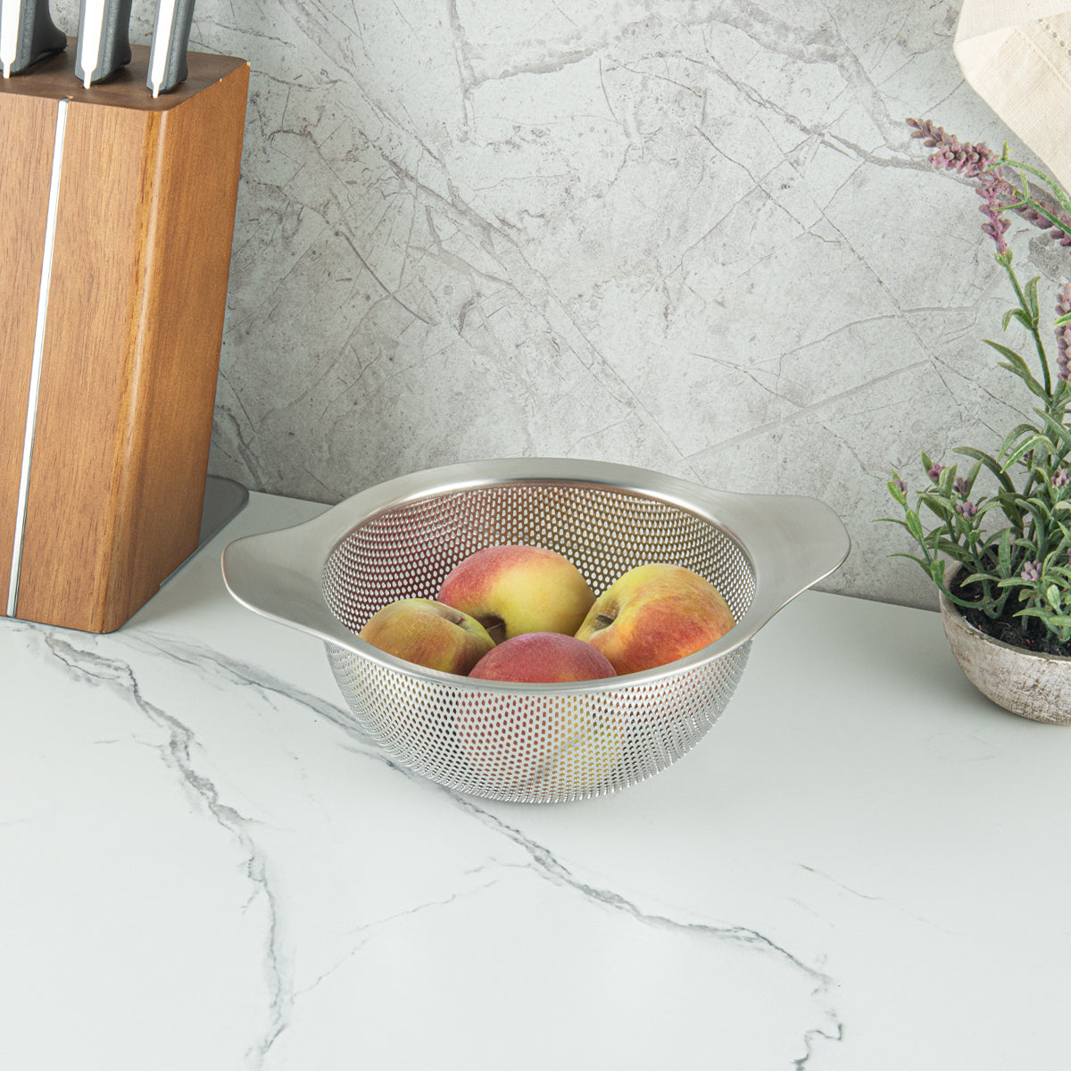 Kulplu Süzgeç 18 cm